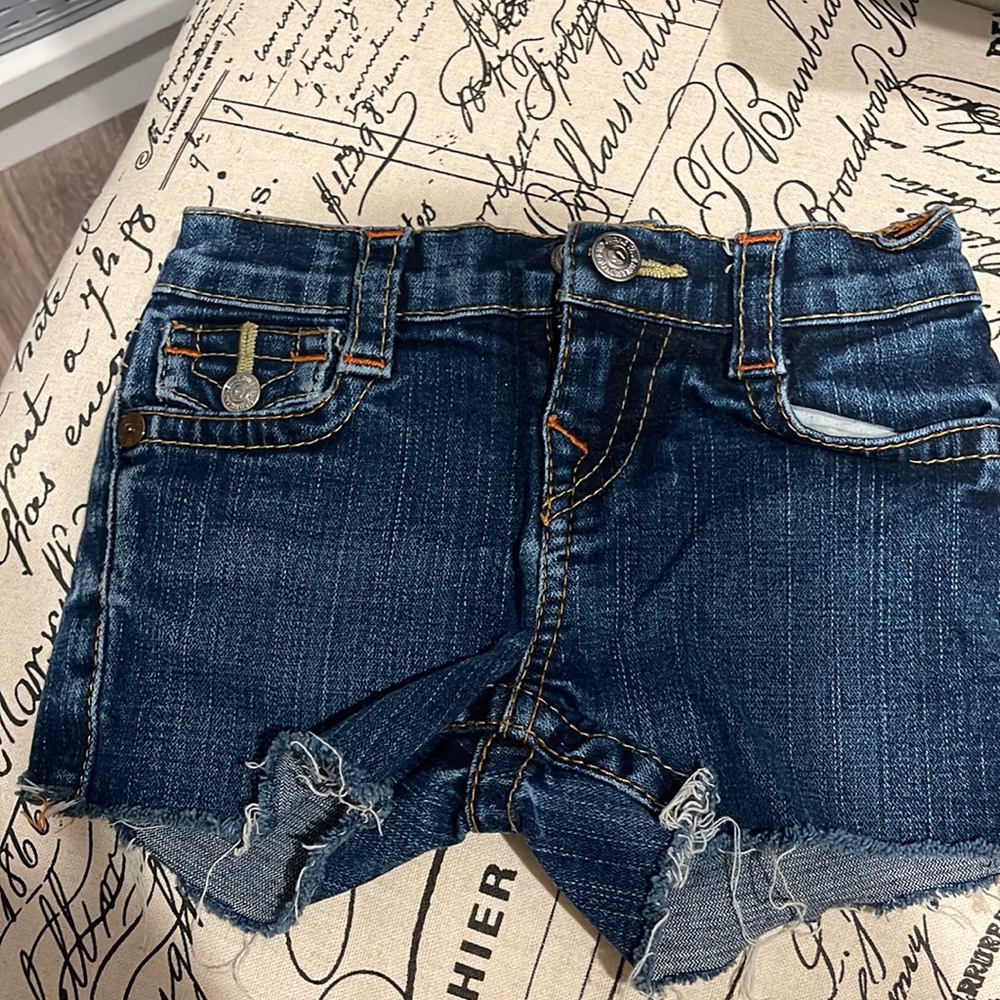 True Religion little girls Julie shorts size 5